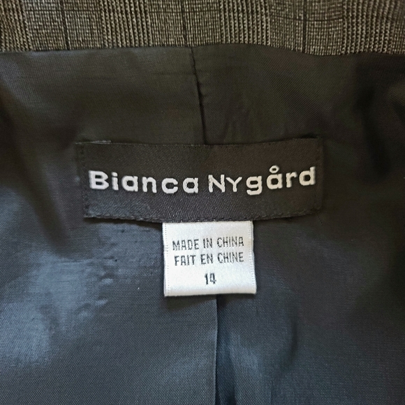 Like New Bianca Nygard Suit Coat / Blazer - Picture 6 of 8